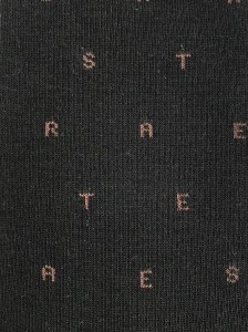 2272